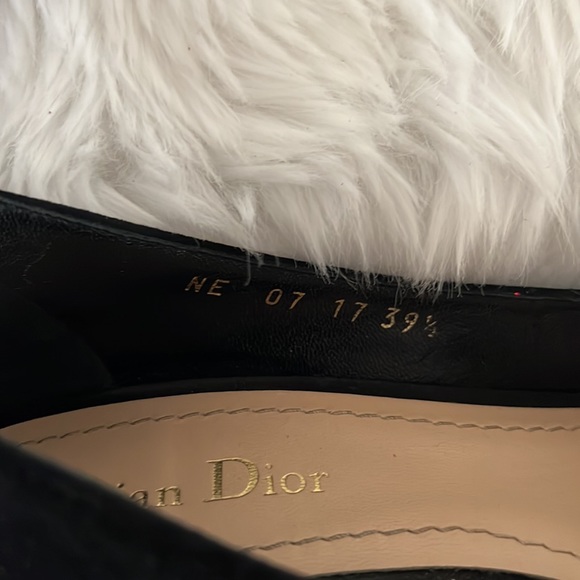 Christian Dior ❤️ Heart Suede Graphic Print Pumps❤️ - Picture 4 of 4